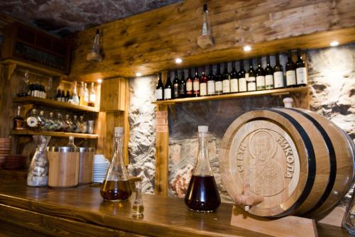 crnogorska kuca hotel podgorica