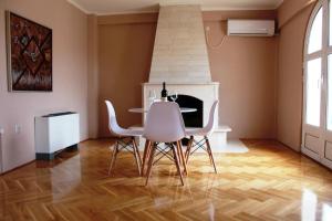 crnogorska kuca hotel podgorica