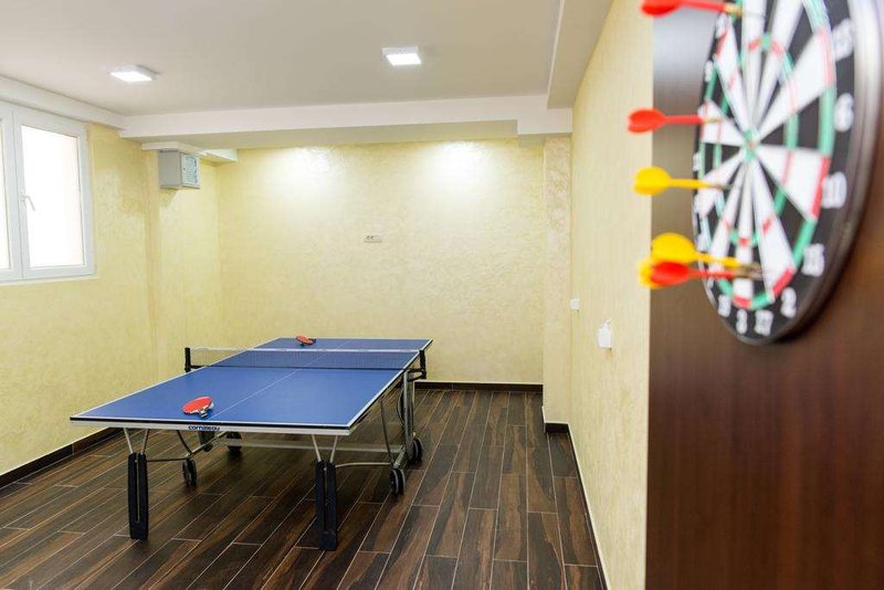 crnogorska kuca hotel podgorica