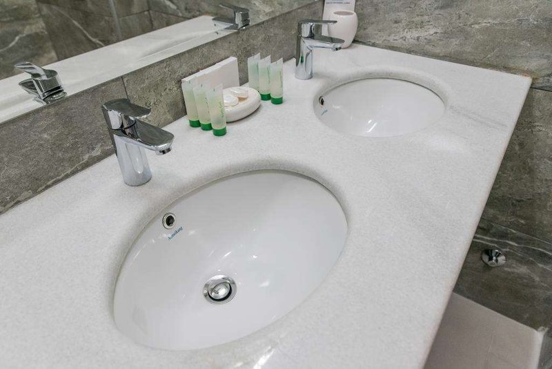 crnogorska kuca hotel podgorica