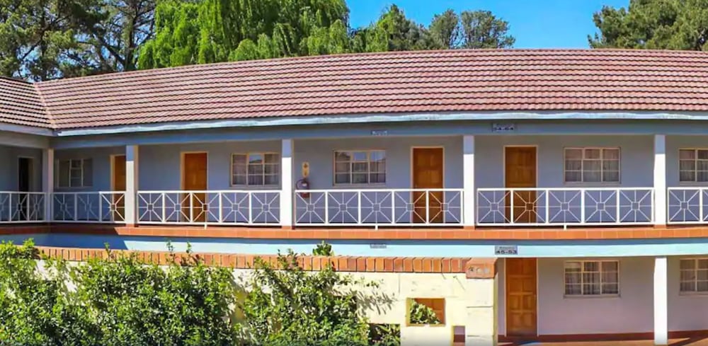 blue mountain inn