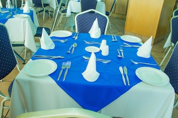 Blue Mountain Inn,Teyateyaneng>>Maseru,4 star