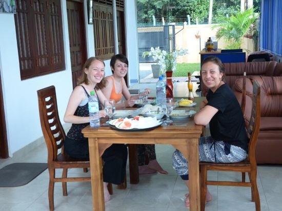 othashy airport hotel