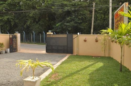 othashy airport hotel