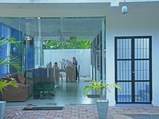 othashy airport hotel