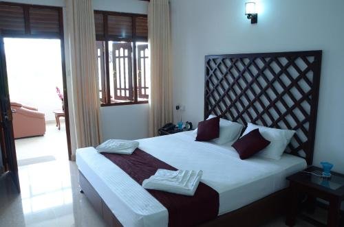 othashy airport hotel