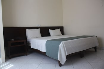 htel white palace