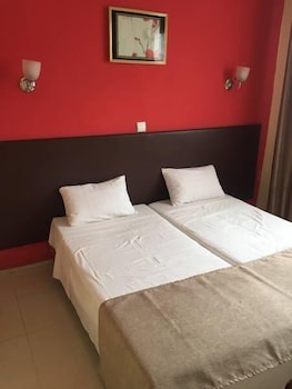 htel white palace