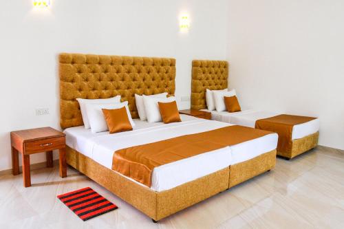 Hotel Nilketha,Kataragama>>Hambantota,3 star