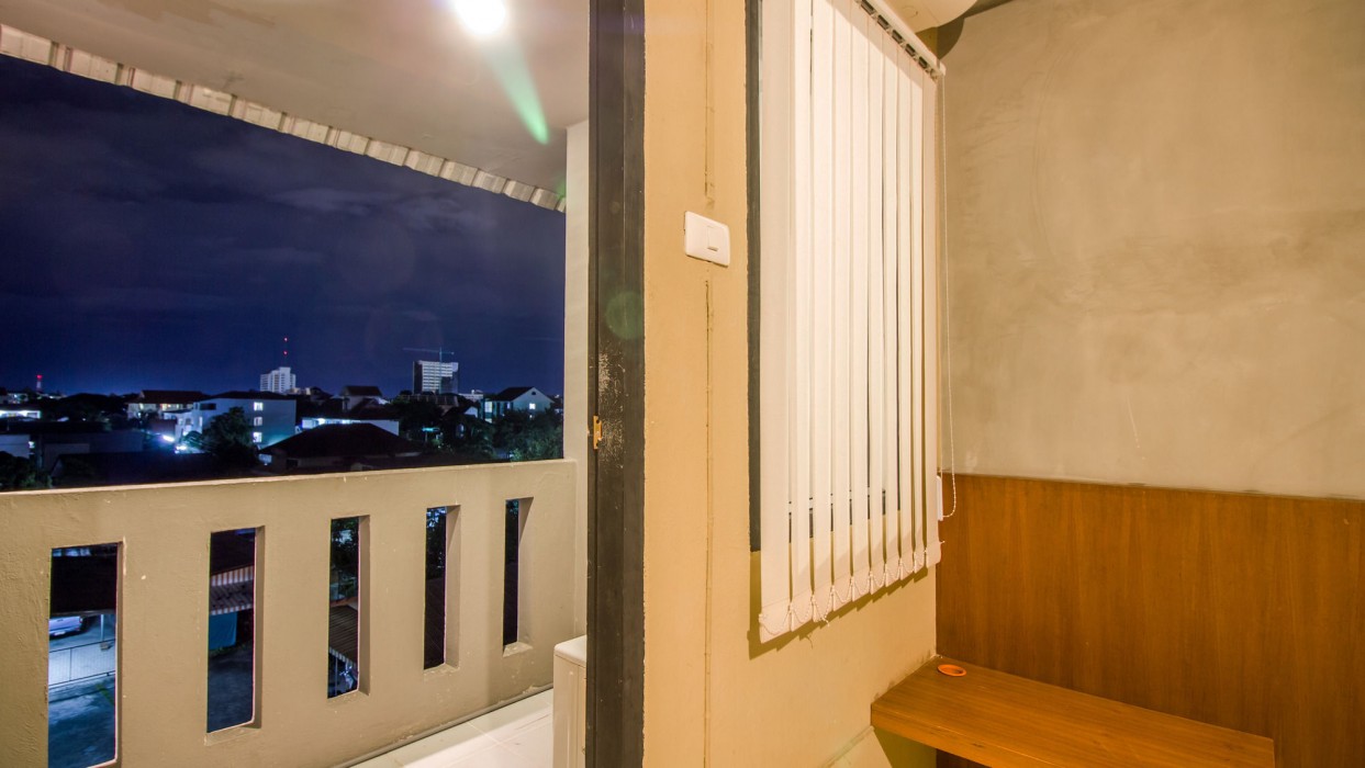 B2 Santitham (Wat Jed Yod) Boutique & Budget Hotel,Chiang Mai>>Chang Phueak,3 star
