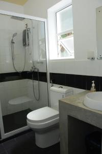 Hotel Tobiko,Trincomalee>>Sri Lanka,3 star
