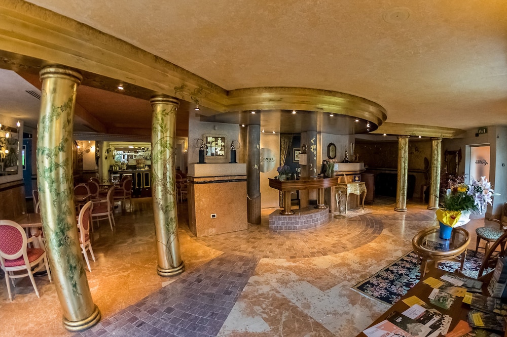 hotel luis