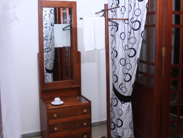 hotel city grand ella