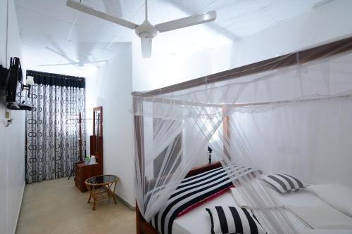 hotel city grand ella