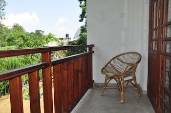Hotel City Grand Ella,Ambewella>>Ambagollapathana,4 star