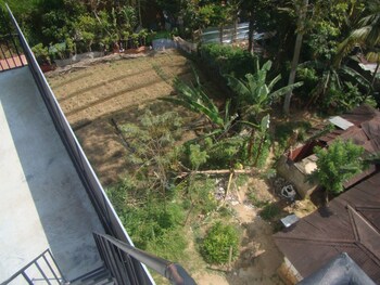 hotel city grand ella