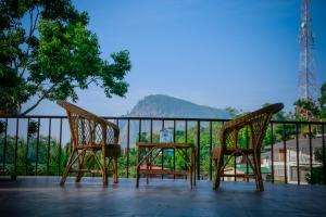 hotel city grand ella