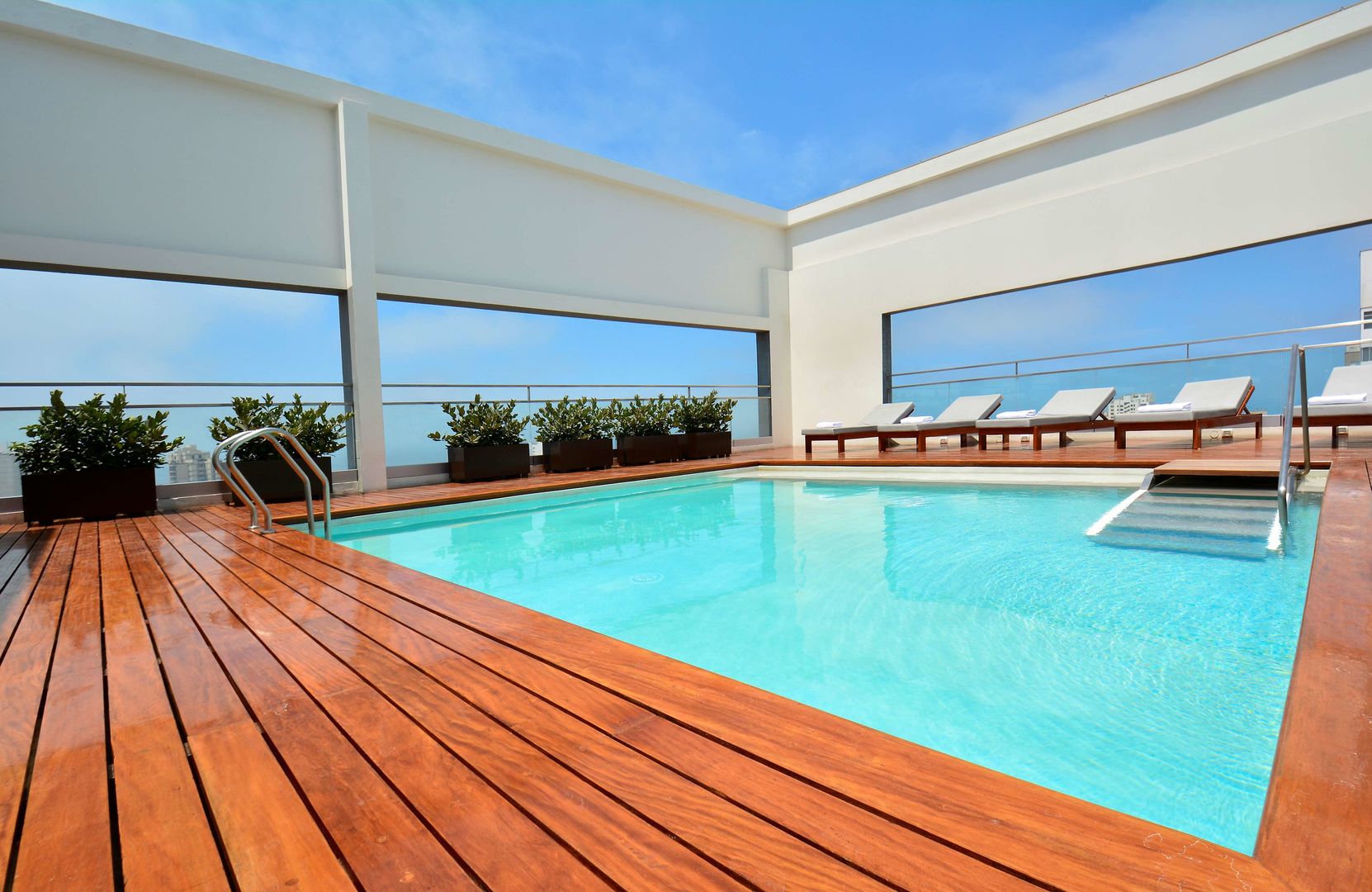 dazzler by wyndham lima miraflores