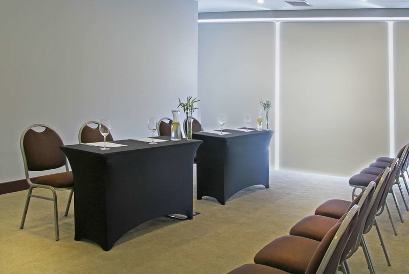 dazzler by wyndham lima miraflores