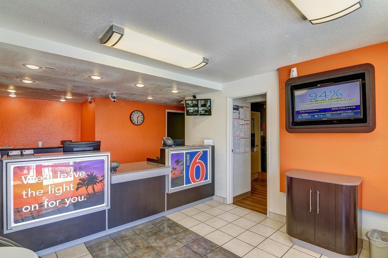 motel 6 simi valley ca