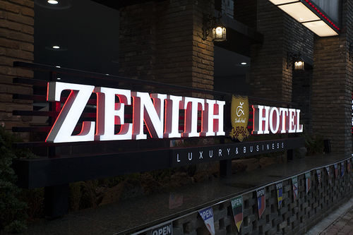 zenith hotel