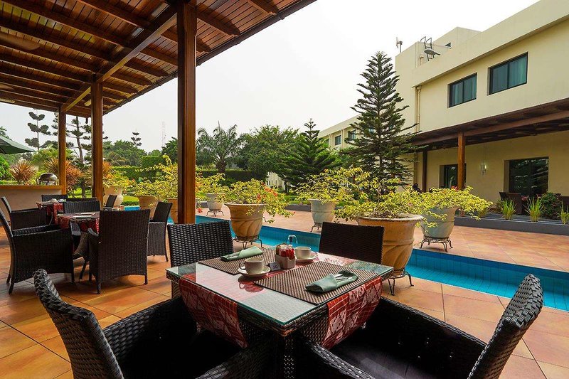 fiesta royale hotel