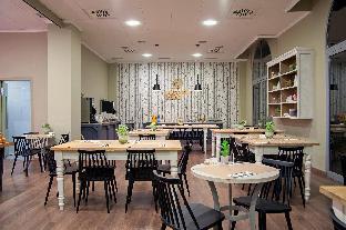 Dwo Valencia,In Valencia (Camins Al Grau),4 star