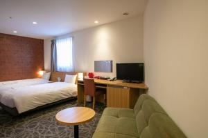 sakura garden hotel