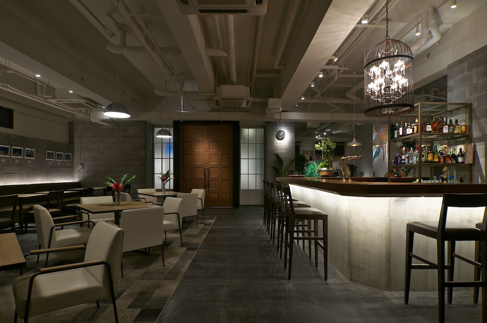 hotel emerald isle ishigakijima