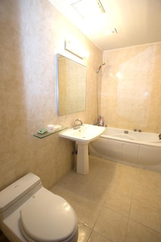 Charmant Hotel,Mokpo-Si>>Mokpo,3 star