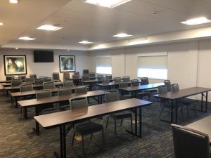 holiday inn express and suites jacksonville w i295