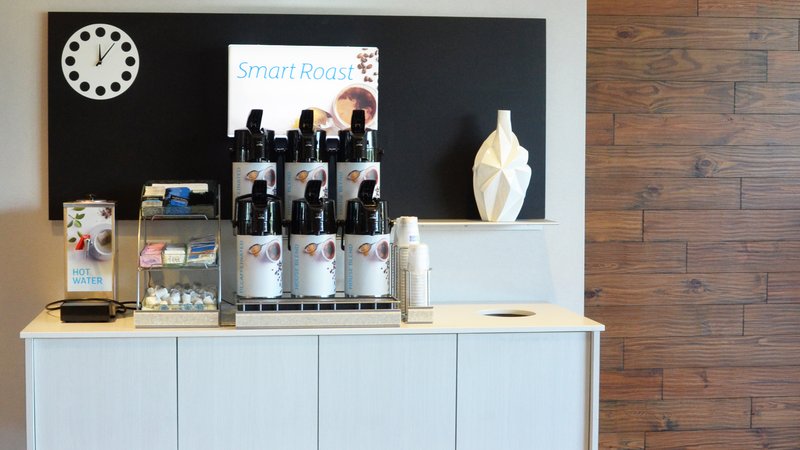 holiday inn express and suites jacksonville w i295