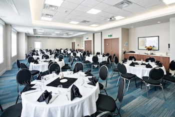 holiday inn express red deer north by ihg