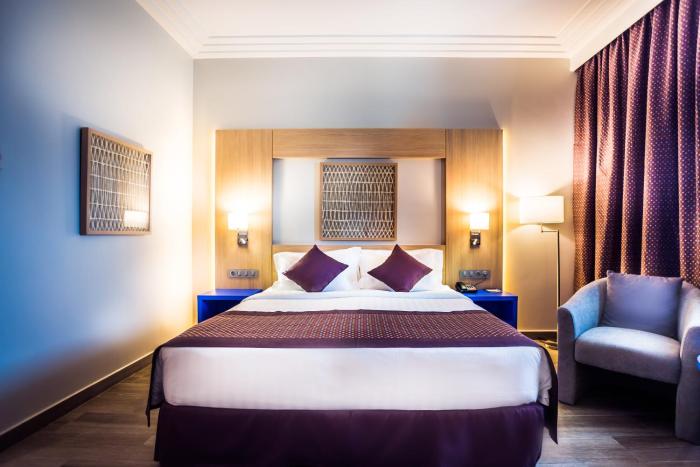 golden tulip le diplomate cotonou