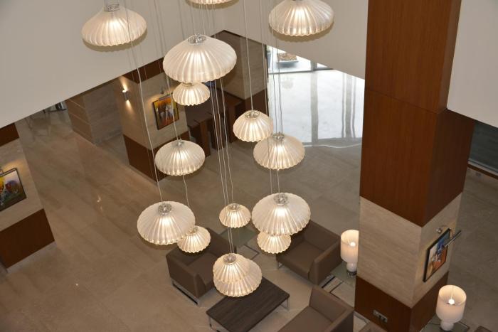 golden tulip le diplomate cotonou