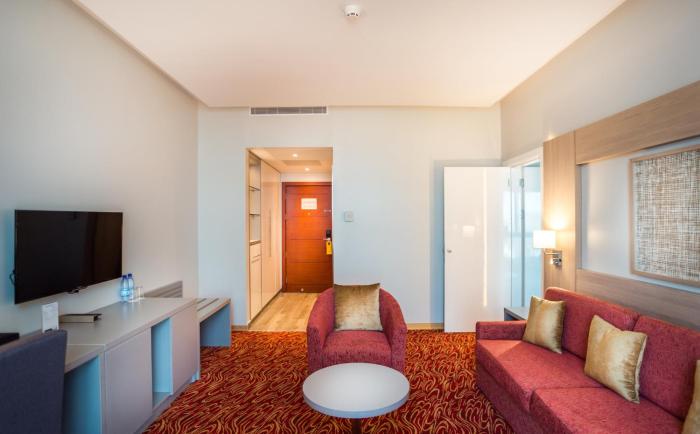 golden tulip le diplomate cotonou