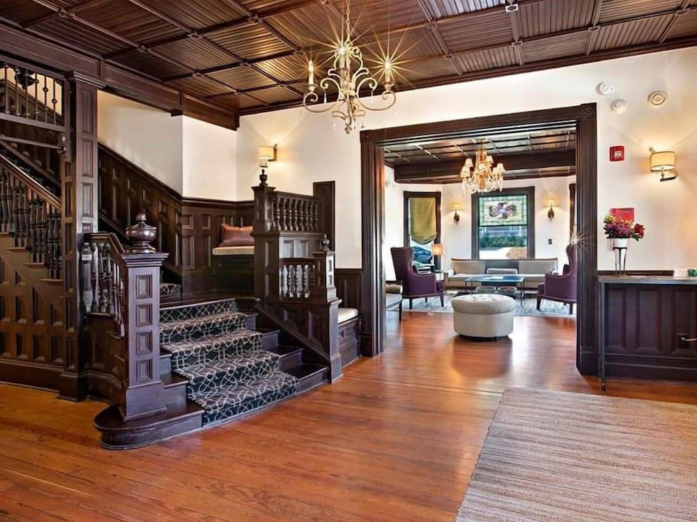 sparrow grove manor