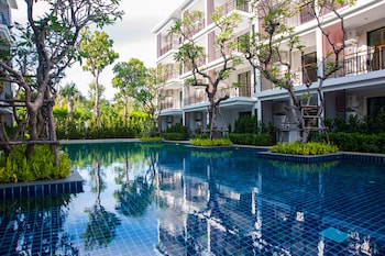 the title kr beach condotel rawai phuket