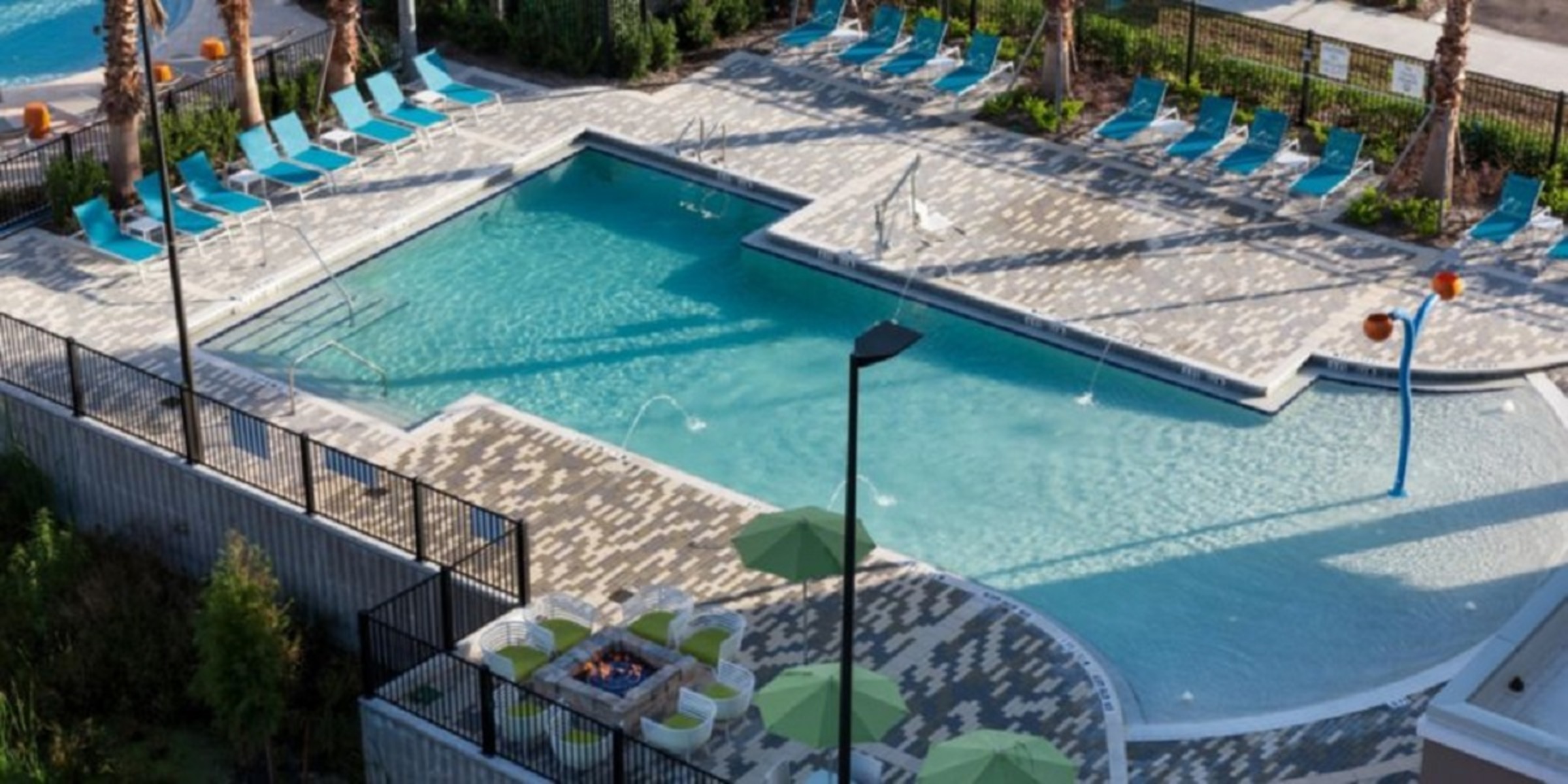 holiday inn express and suites orlando at seaworld by ihg
