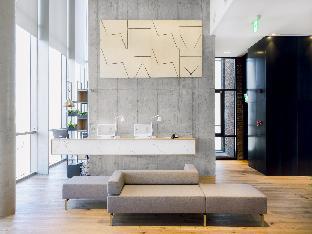 handpicked hotel and collections