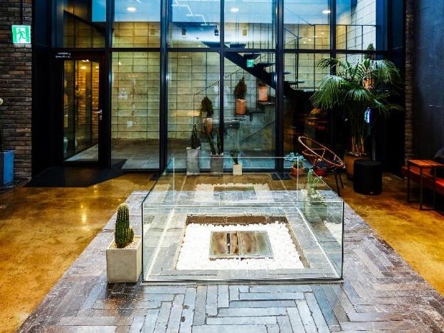 handpicked hotel and collections