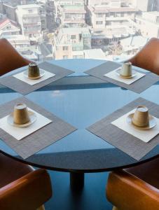 handpicked hotel and collections