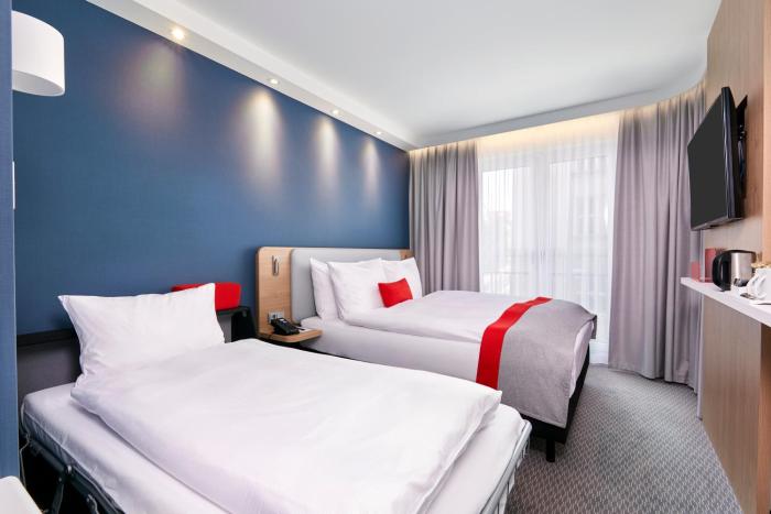 holiday inn express berlin alexanderplatz by ihg