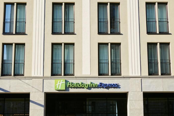 holiday inn express berlin alexanderplatz by ihg