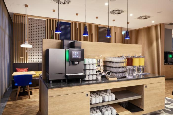 holiday inn express berlin alexanderplatz by ihg