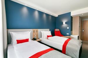 holiday inn express berlin alexanderplatz by ihg