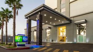 Holiday Inn Express & Suites Ciudad Obregon By Ihg,Ciudad Obregon>>Cajeme,3 star