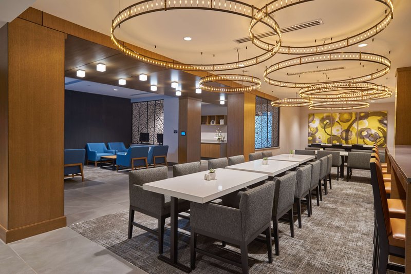hilton des moines downtown