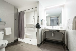 Homewood Suites By Hilton Boston Logan Airport Chelsea,Chelsea>>Boston,3 star