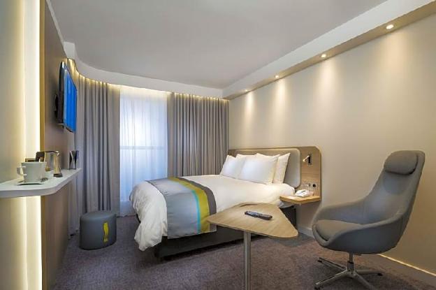 holiday inn express hamburg city hauptbahnhof